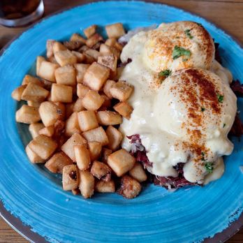 Mercury Diner & Drinks - Breakfast - American Near Me - Cedar Rapids, Iowa Mercury Diner & Drinks - Breakfast - American Near Me - Cedar Rapids, Iowa