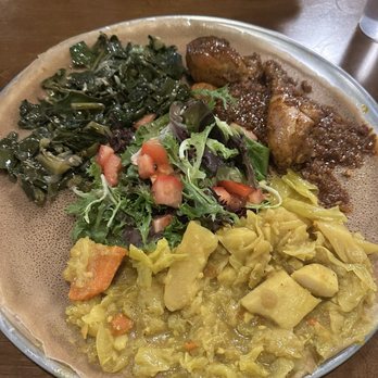 Industry Cafe & Jazz - Vegetarian Platter & Doro Wat - Ethiopian Near Me - Culver City, California