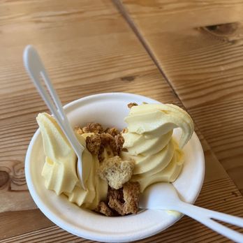 Eb & Bean - Mango lassi ( this was last month flavor pls bring it back!! ) - Ice Cream & Frozen Yogurt Near Me - Portland, Oregon Eb & Bean - Mango lassi ( this was last month flavor pls bring it back!! ) - Ice Cream & Frozen Yogurt Near Me - Portland, Oregon