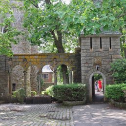 Exterior photo of Hammond Castle Museum - Gloucester, Massachusetts Exterior photo of Hammond Castle Museum - Gloucester, Massachusetts