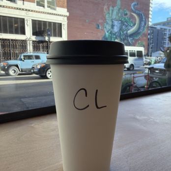 modern coffee - Cardamom latte - Coffee & Tea Near Me - Oakland, California modern coffee - Cardamom latte - Coffee & Tea Near Me - Oakland, California