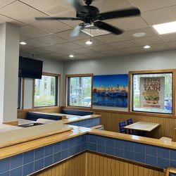 Bud's Chicken and Seafood