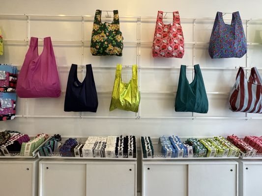 BAGGU San Francisco by null