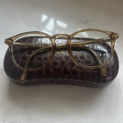 St Petersburg Eye Care Specialists - Their hard cases are amazing too! 