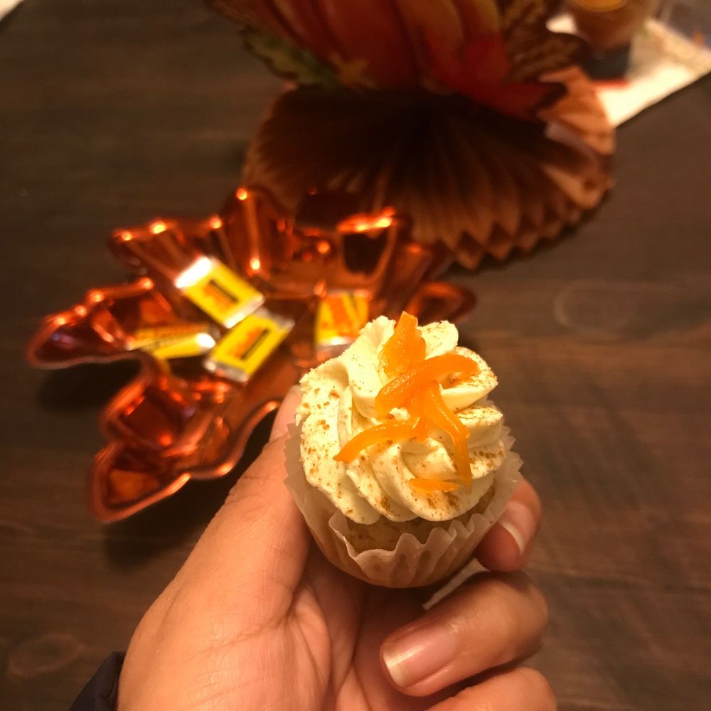 Sarah Bellum’s Bakery & Workshop - Mini cupcakes - Bakeries Near Me - Portland, Oregon