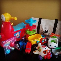 Easy Baby Travel - Toys available for rent!