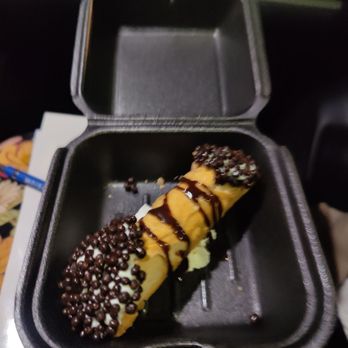 Bottega Michelangelo - No room for cannoli take it to go - Italian Near Me - Tucson, Arizona Bottega Michelangelo - No room for cannoli take it to go - Italian Near Me - Tucson, Arizona