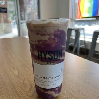 Hyson Boba Tea & Cafe - Ube milk tea w/ube boba - Bubble Tea Near Me - Seattle, Washington