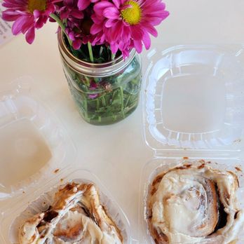 Oralias Bakery - Cinnamon roll - Bakeries Near Me - Oxnard, California Oralias Bakery - Cinnamon roll - Bakeries Near Me - Oxnard, California