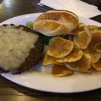 Kenny's Irish Pub - Veggie burger - Comfort Food Near Me - Countryside, Illinois Kenny's Irish Pub - Veggie burger - Comfort Food Near Me - Countryside, Illinois