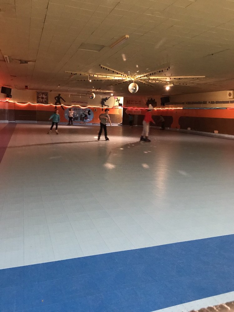 MIDDLETOWN ROLLER SKATING RINK CLOSED Updated June 2024 15