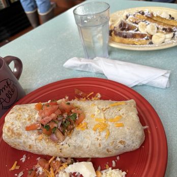 Loulou's Griddle In the Middle - Breakfast Wrap with added sausage - Breakfast & Brunch Near Me - Monterey, California Loulou's Griddle In the Middle - Breakfast Wrap with added sausage - Breakfast & Brunch Near Me - Monterey, California