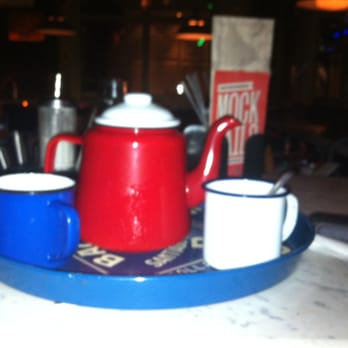Revolución de Cuba - Manchester - Cuban Near Me - Manchester, XGM