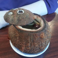 Gufang Nourishing Stew House - Soup in a coconut!
