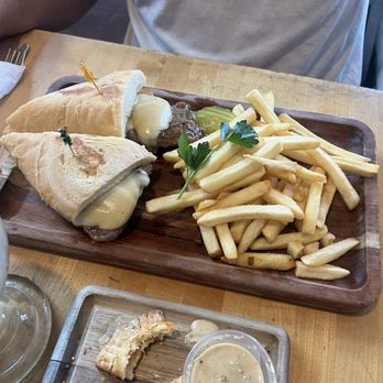 Cheff Che Cafe & Bar - Cheff Steak Sandwich - Empanadas Near Me - San Jose, California Cheff Che Cafe & Bar - Cheff Steak Sandwich - Empanadas Near Me - San Jose, California