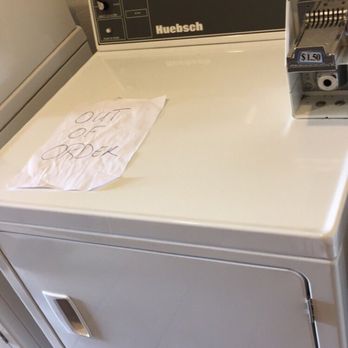 La Quinta Inn & Suites - Broken dryer - Hotels Near Me - Summersville, West Virginia