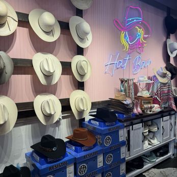 Blushing Belle Boutique - Women's Clothing Near Me - Georgetown, Texas