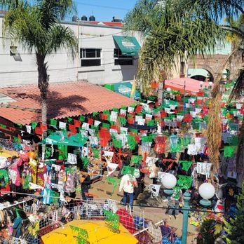 El Patio Bar - Dive Bars Near Me - Tijuana, BCN El Patio Bar - Dive Bars Near Me - Tijuana, BCN