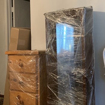Standard Moving - Just a few misc packed items bc I'm buying new furniture. - Movers Near Me Standard Moving - Just a few misc packed items bc I'm buying new furniture. - Movers Near Me