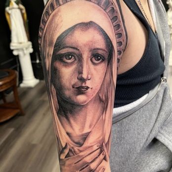 Teocalli Gallery - Virgin mary - Tattoo Near Me - Los Angeles, California Teocalli Gallery - Virgin mary - Tattoo Near Me - Los Angeles, California