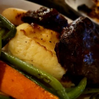 OHSO Brewery- Gilbert - Braised short ribs - Breweries Near Me - Gilbert, Arizona