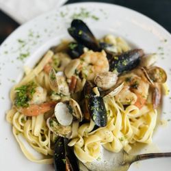 Tiano's Cucina italiana  - Vittorios seafood