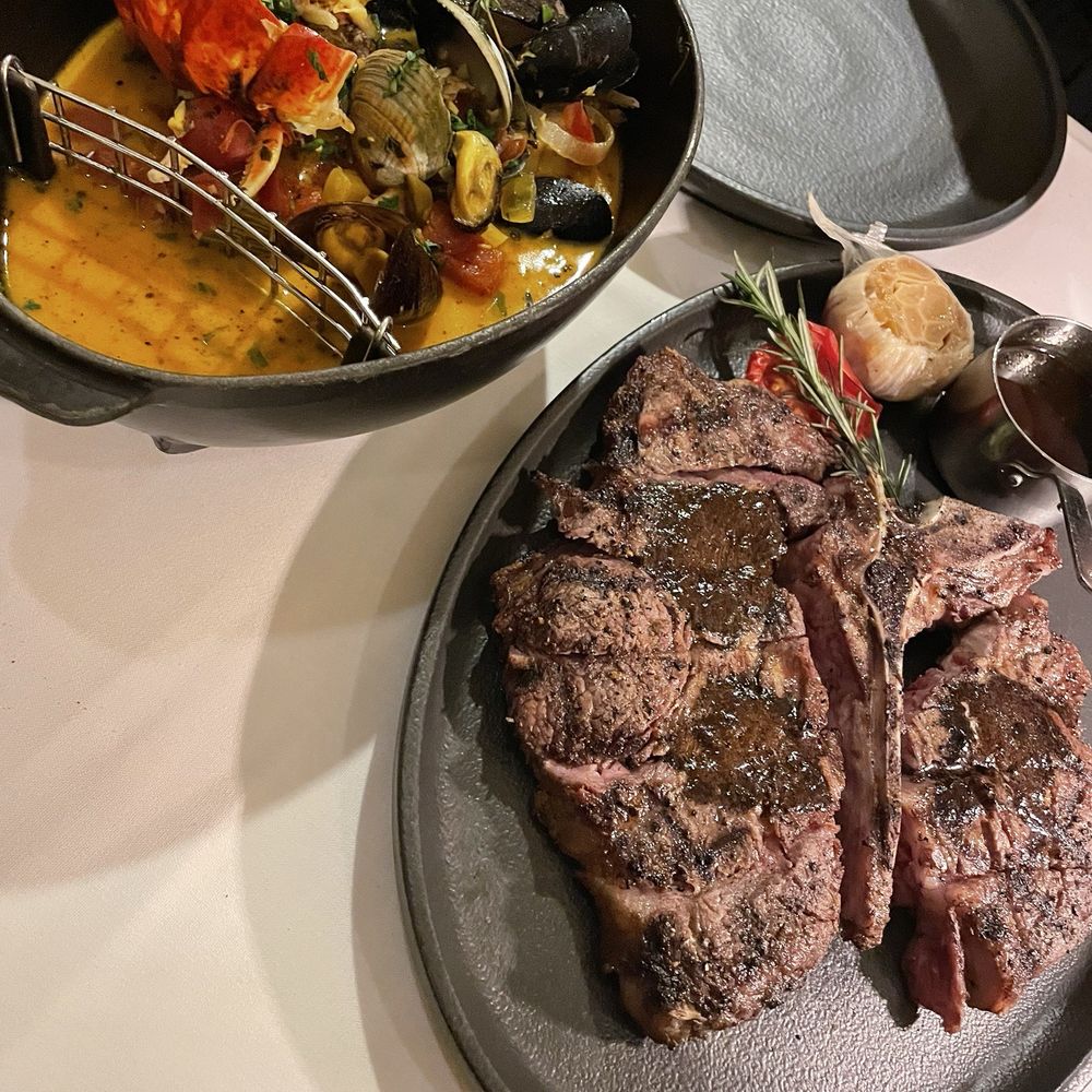 Dawson's - Seafood Ciopinno and Porterhouse - Steakhouses Near Me - Sacramento, California Dawson's - Seafood Ciopinno and Porterhouse - Steakhouses Near Me - Sacramento, California