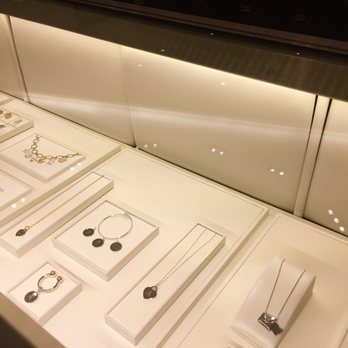 Tiffany & Co. - Jewelry Near Me - Las Vegas, Nevada Tiffany & Co. - Jewelry Near Me - Las Vegas, Nevada