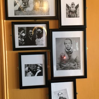 The Four Thieves - Pubs Near Me - London, XGL