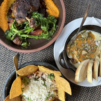 Running Goose - Duck Cassoulet, Baked Brie, Short Rib - Gastropubs Near Me - Los Angeles, California Running Goose - Duck Cassoulet, Baked Brie, Short Rib - Gastropubs Near Me - Los Angeles, California