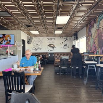 The Crafted Dessert & Cuisine - Seating area - Breakfast & Brunch Near Me - Spring Hill, Florida