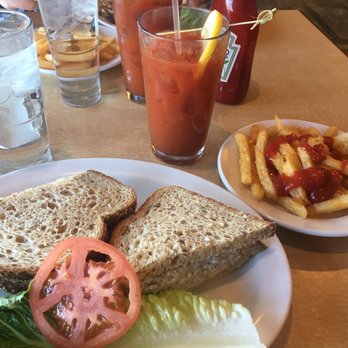 Sofra Family Bistro - Breakfast & Brunch Near Me - Middleton, Wisconsin