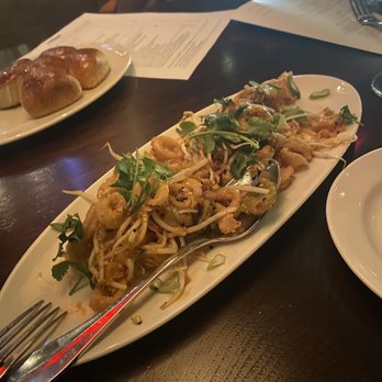 Del Frisco's Double Eagle Steakhouse - Shanghai-style Calamari - Steakhouses Near Me - Washington, DC, District of Columbia