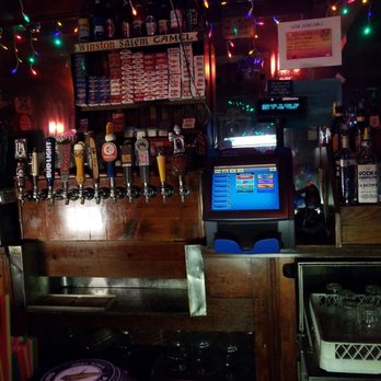 Sportsman's Pub-n-Grub - Sports Bars Near Me - Cloverdale, Oregon