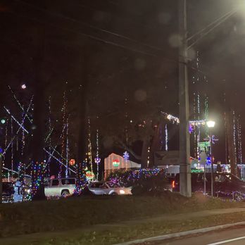 Blackhawk Bluff Christmas Lights Display - Blackhawk Bluff Christmas Lights -- Dec 2024 - Festivals Near Me - Jacksonville, Florida