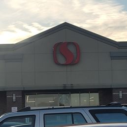 Exterior photo of Safeway - Parkville, Maryland Exterior photo of Safeway - Parkville, Maryland