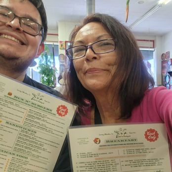 Bun-N Burger - Customers - Burgers Near Me - Alhambra, California