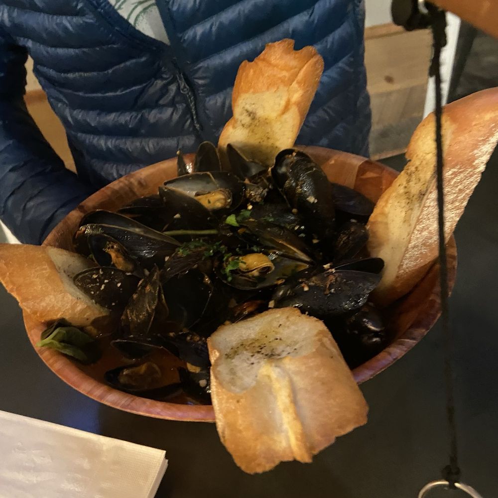 Little Brew House - Mussels Marinara - Brewpubs Near Me - Conshohocken, Pennsylvania Little Brew House - Mussels Marinara - Brewpubs Near Me - Conshohocken, Pennsylvania