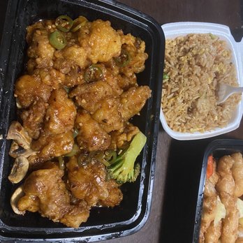 JaJa Cafe - C1. General Tso's Chicken Combo extra spicy, - Chinese Near Me - Corpus Christi, Texas JaJa Cafe - C1. General Tso's Chicken Combo extra spicy, - Chinese Near Me - Corpus Christi, Texas