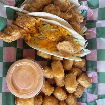 Bonzer Shack - Fried mahi tacos - Bars Near Me - Kill Devil Hills, North Carolina