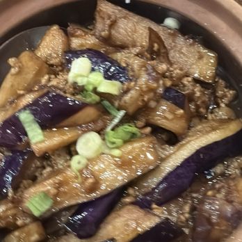 Jingege & YaoYao - Braised eggplant & minced pork in a clay pot - Chinese Near Me - Milpitas, California