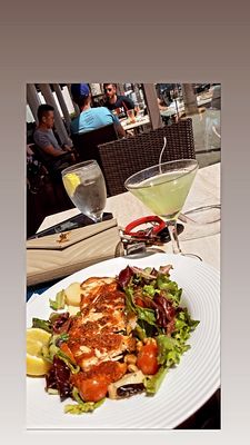 Aroma Sunset Bar and Grill by null
