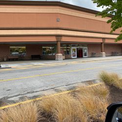 ACME Markets - Storefront of ACME - Mohegan Lake