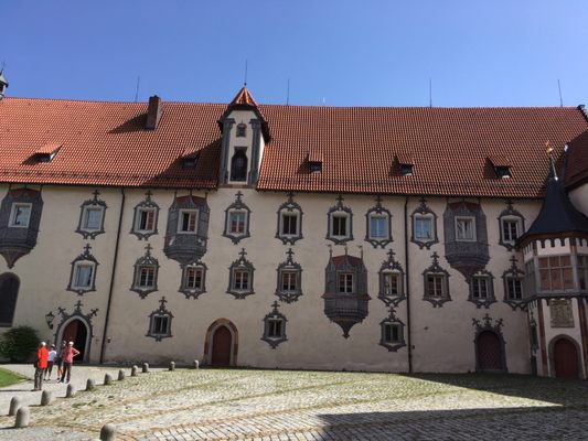 Hohes Schloss by null