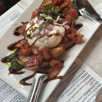 J Theodore - Heirloom Tomato Burrata - New American Near Me - Frisco, Texas