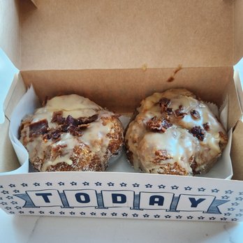 Parlor Doughnuts - Dec 2022: Maple Bacon @ $2.99 for the nearby construction workers - Coffee & Tea Near Me - Pensacola, Florida Parlor Doughnuts - Dec 2022: Maple Bacon @ $2.99 for the nearby construction workers - Coffee & Tea Near Me - Pensacola, Florida