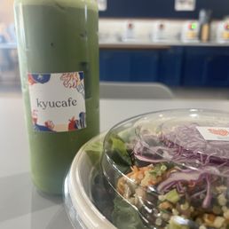 Strawberry matcha, chicken salad and don't forget the balsamic sauce! Strawberry matcha, chicken salad and don't forget the balsamic sauce!