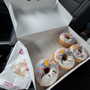 Donut licious - Donuts Near Me - Spring, Texas