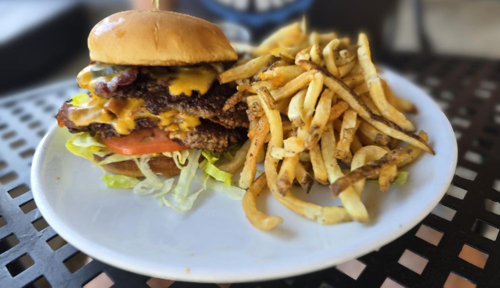 Food from Midtown Tavern