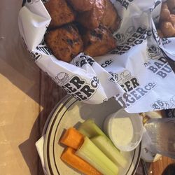 Badger Burger - Mukwonago - Boneless wings